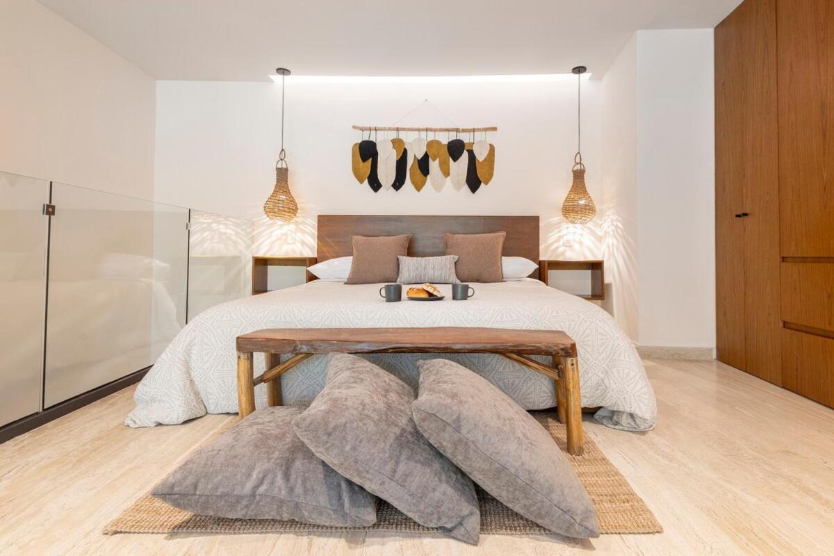 Luxurious Loft In 9 Minutes From The *